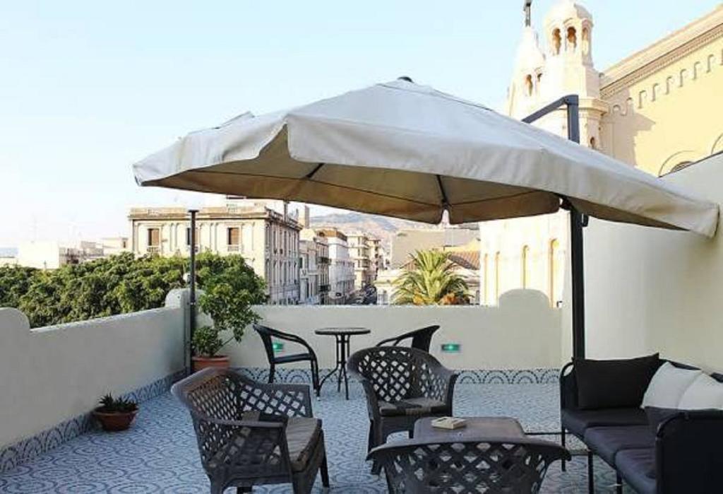 B&B La Terrazza Sul Duomo Reggio di Calabria Buitenkant foto